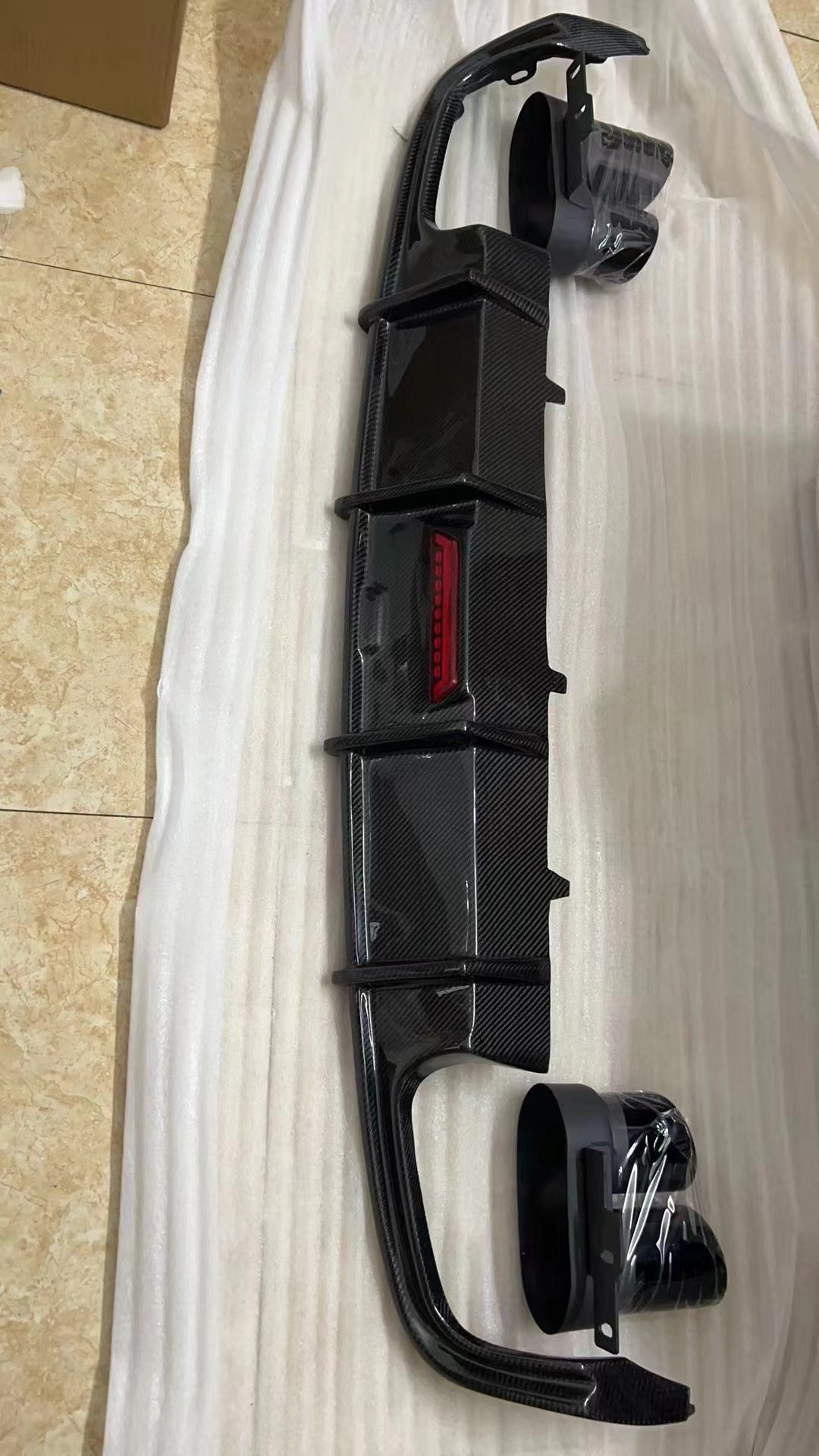 2019-2025  For Audi A6 S6 C8 C8.5 C8 PA Carbon Fiber Rear Diffuser With Tailpipe