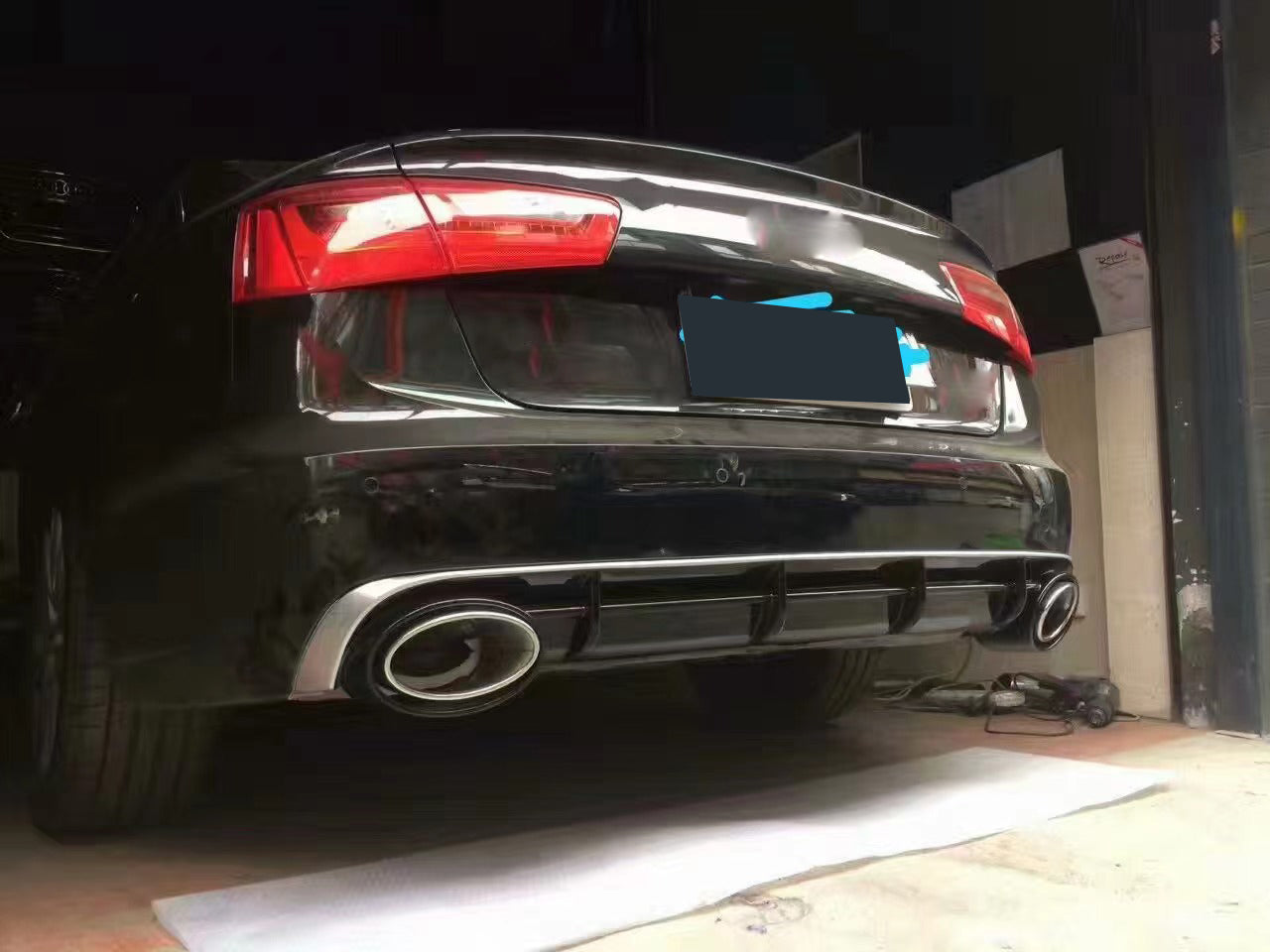 2012-2015 For Audi A6 S6 C7 Audi RS6 Style Rear Diffuser With Tailpipe