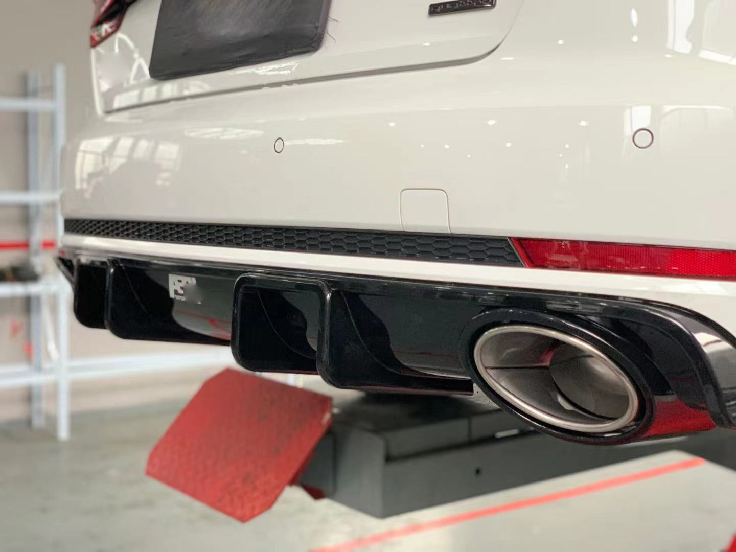 2017-2019 For Audi A4 S4 B9 Diffuser With Large Dual Tailpipe